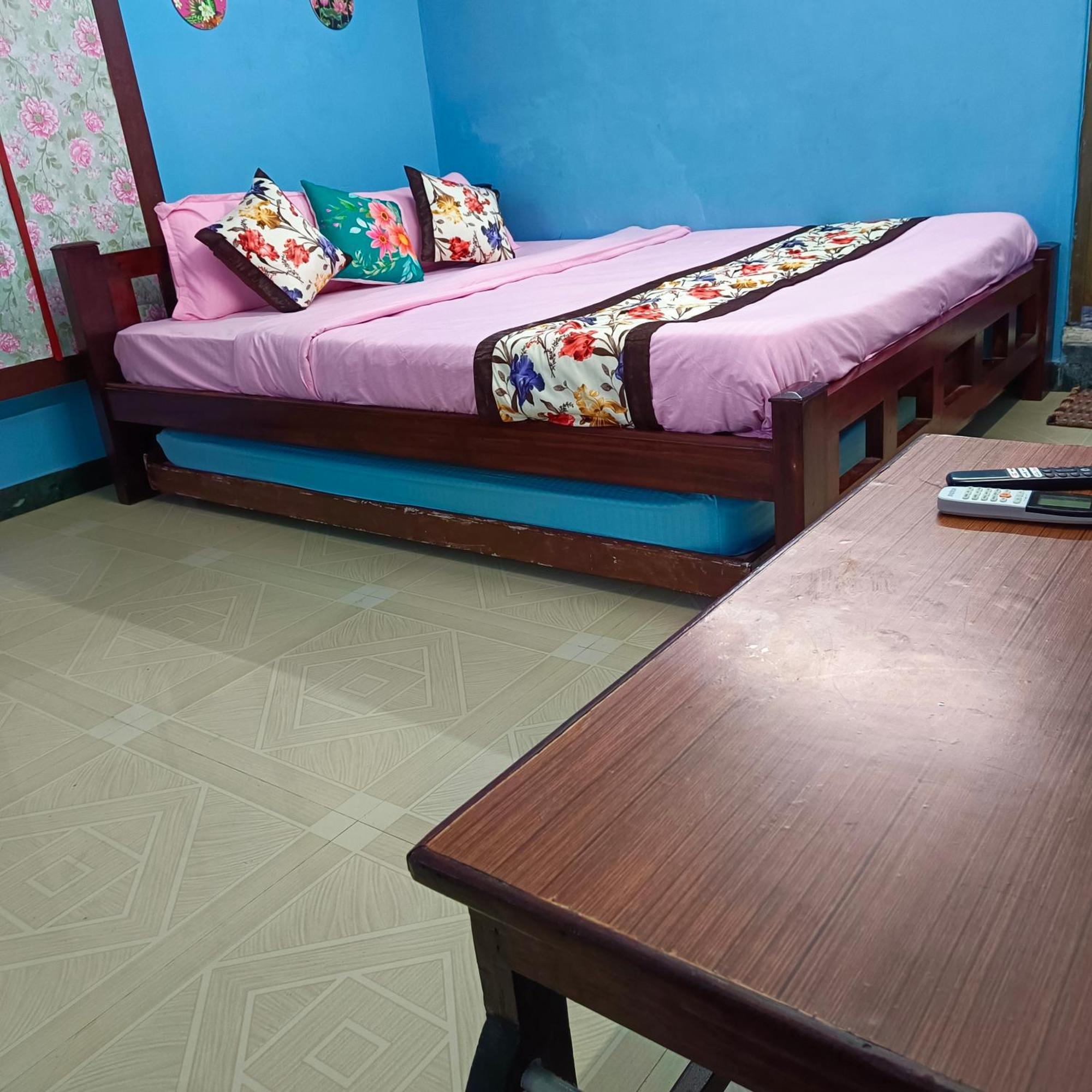 פונדיצ'רי Blue Waves Homestay מראה חיצוני תמונה